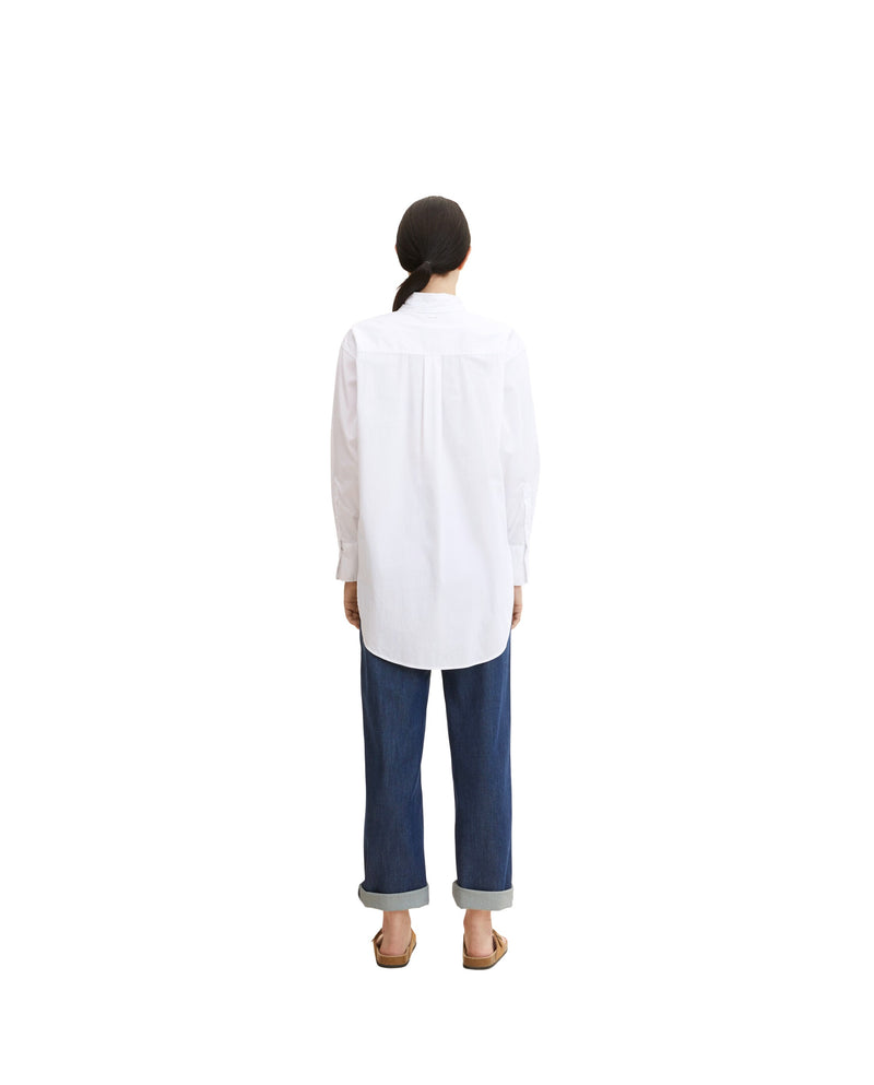 Camisa de mujer larga y oversize blanco