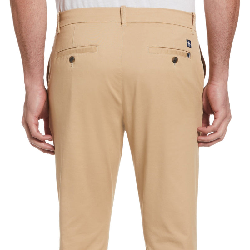 Pantalón chino stretch con algodón reciclado kaki