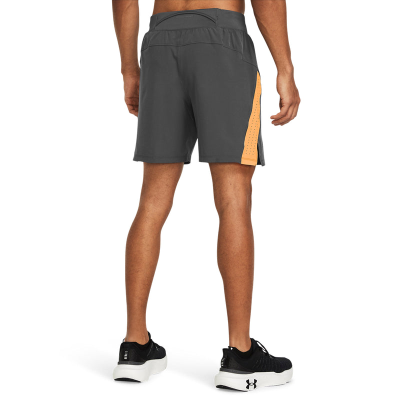 Short de hombre UA Launch Elite 7 color gris